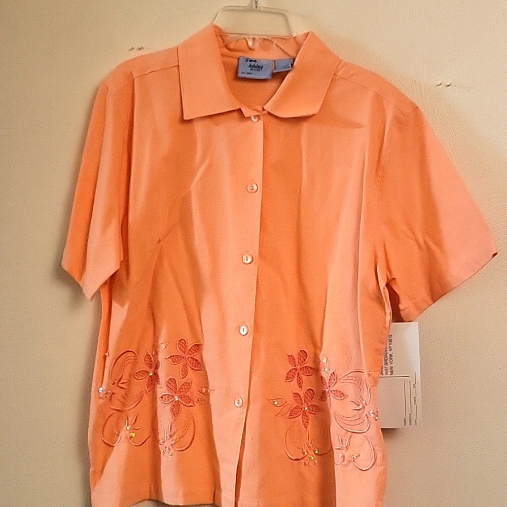 Jane Ashley PM top